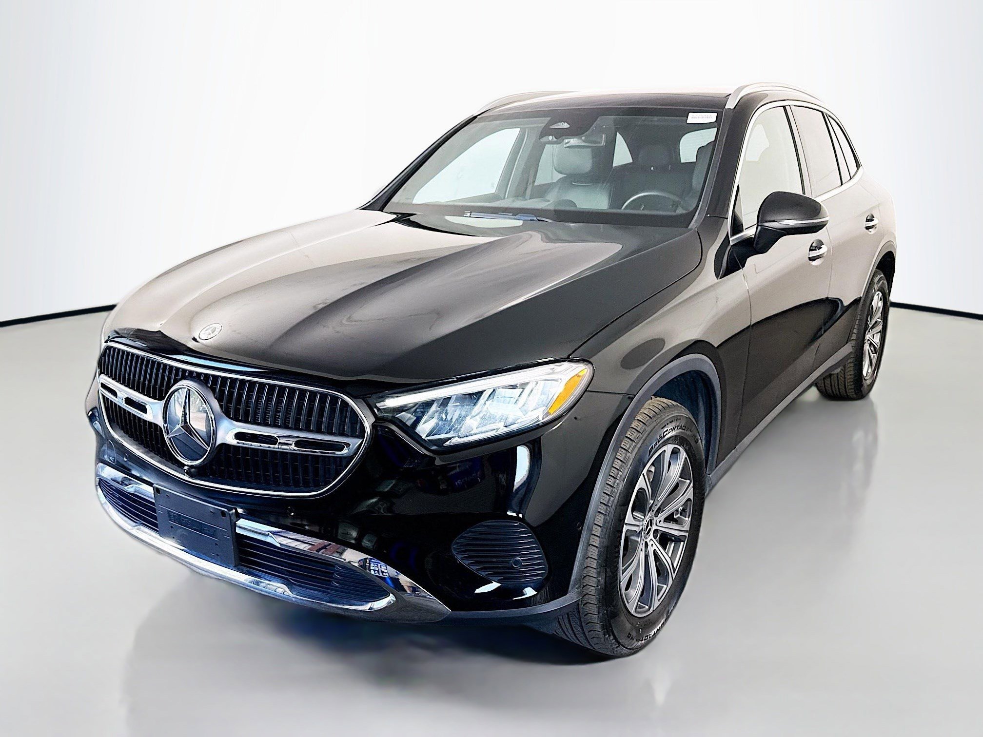 Used 2024 Mercedes-Benz GLC 300 4MATIC image 4