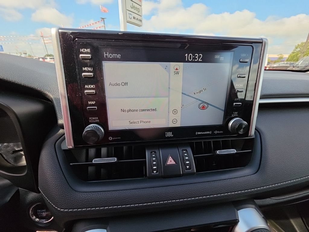 Used 2019 Toyota RAV4 Limited w/ Advanced Technology Package AWD/4WD image 11