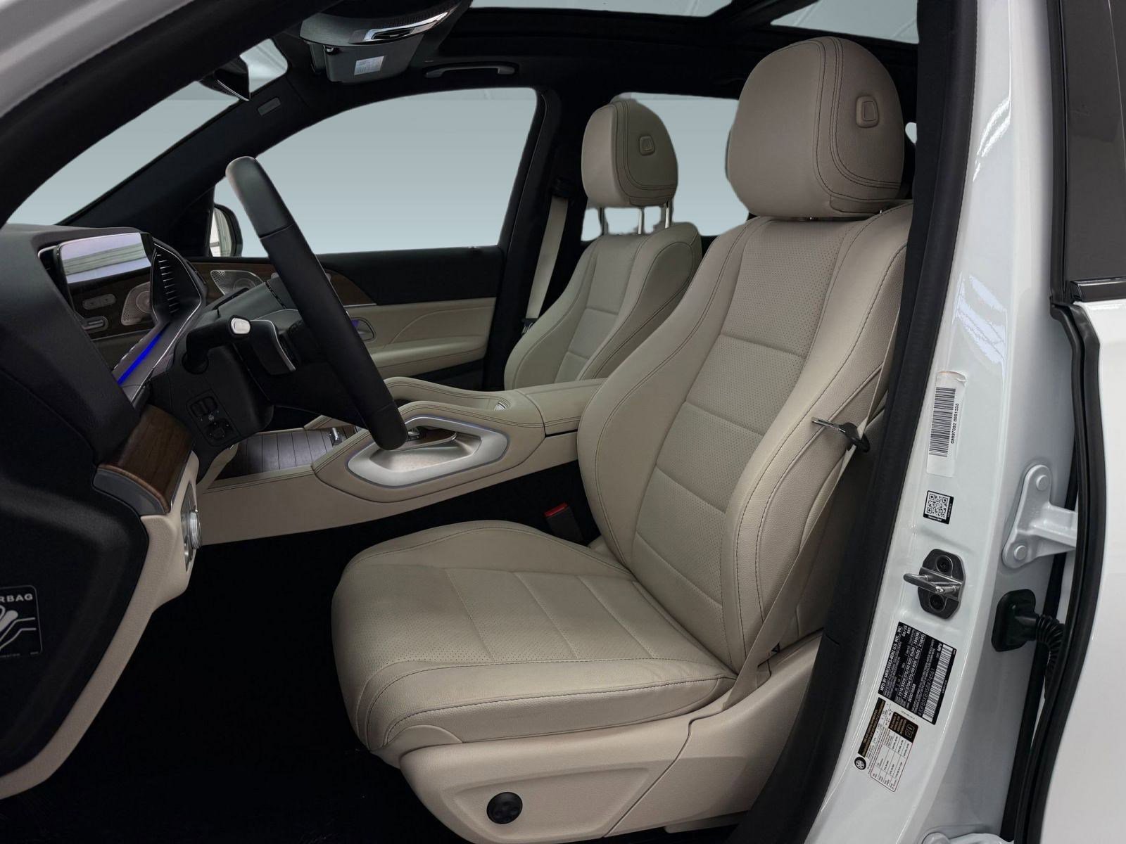 Used 2025 Mercedes-Benz GLE 450 4MATIC image 5