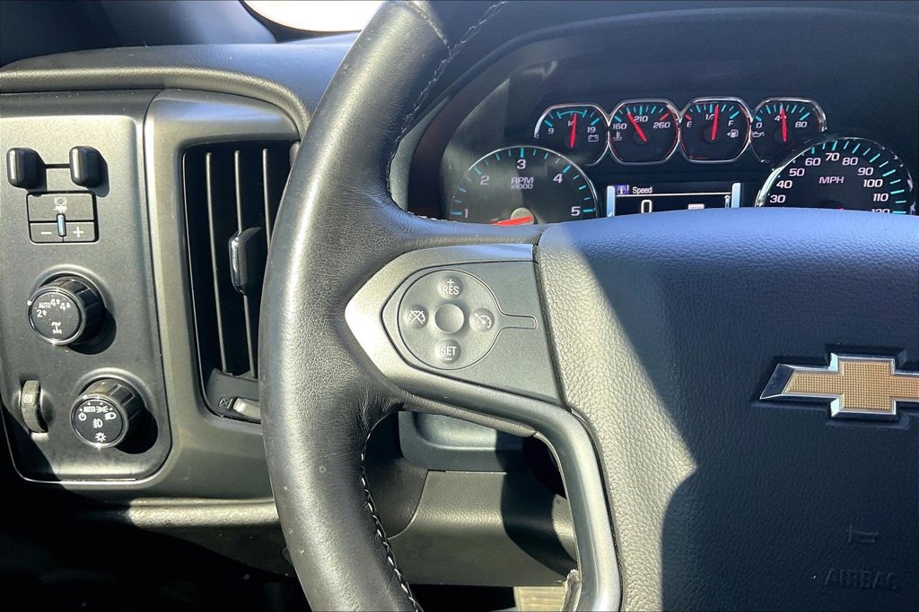 Used 2018 Chevrolet Silverado 1500 LT w/ All Star Edition AWD/4WD image 13