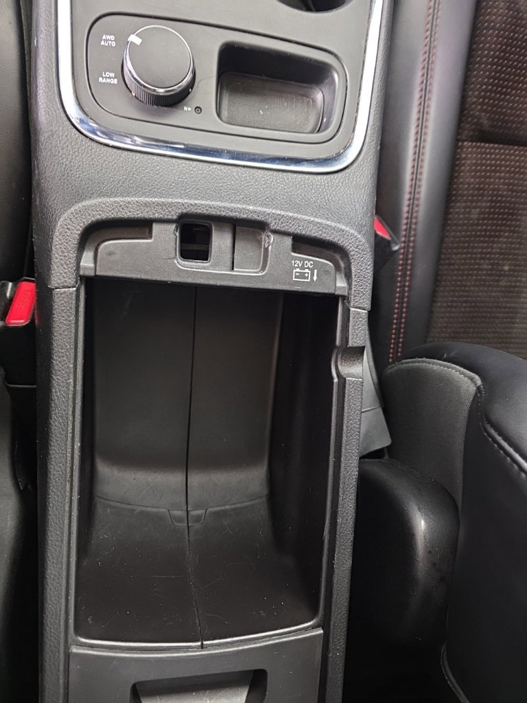 Used 2012 Dodge Durango R/T AWD/4WD image 25