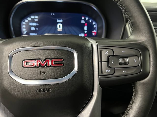 Used 2024 GMC Yukon SLT AWD/4WD image 30