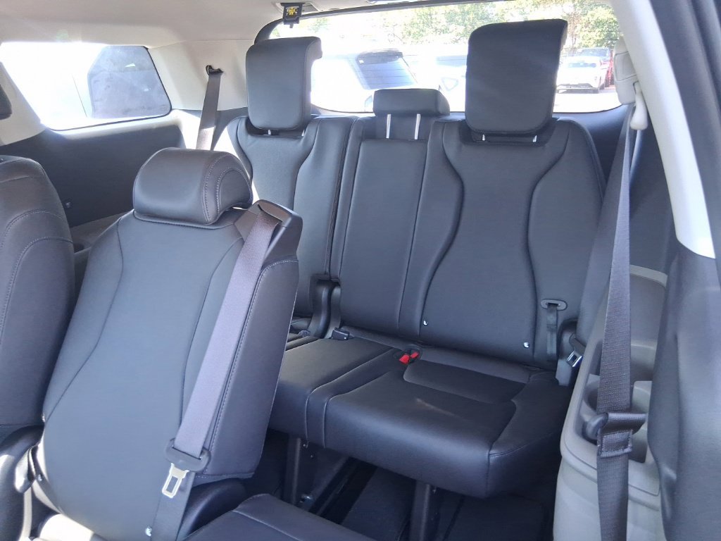 Certified 2026 Kia Carnival FWD image 20