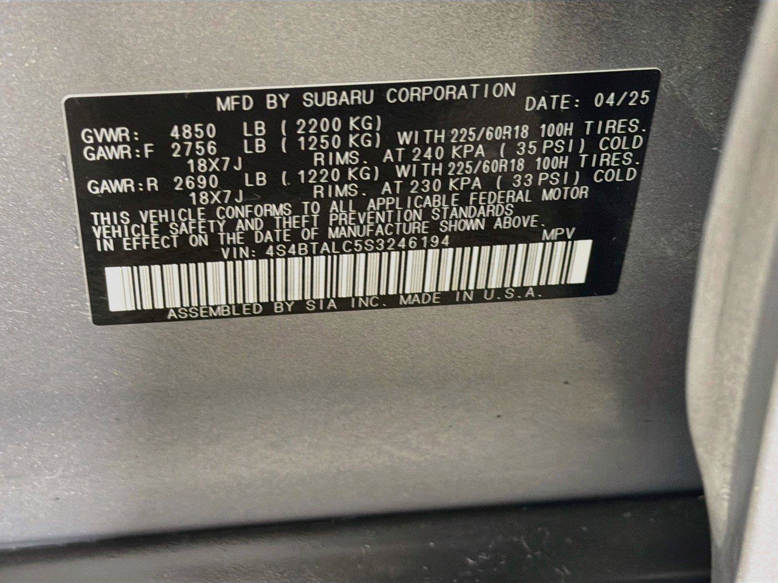 Used 2025 Subaru Outback Onyx Edition AWD/4WD image 39