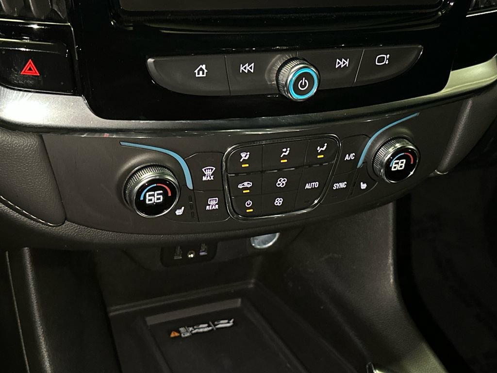 Used 2023 Chevrolet Traverse LT AWD/4WD image 30
