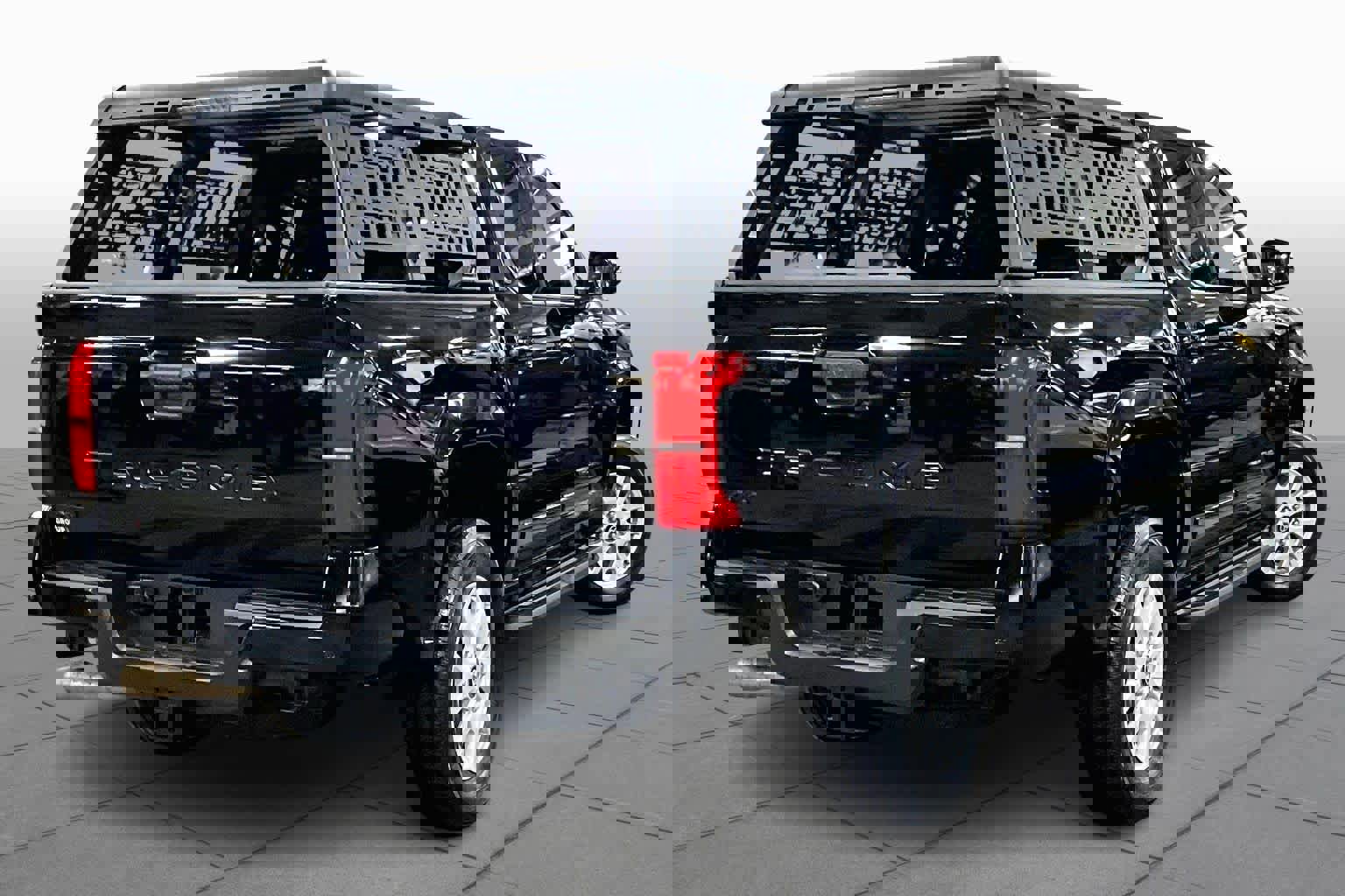 Certified 2025 Toyota Tacoma SR5 image 13