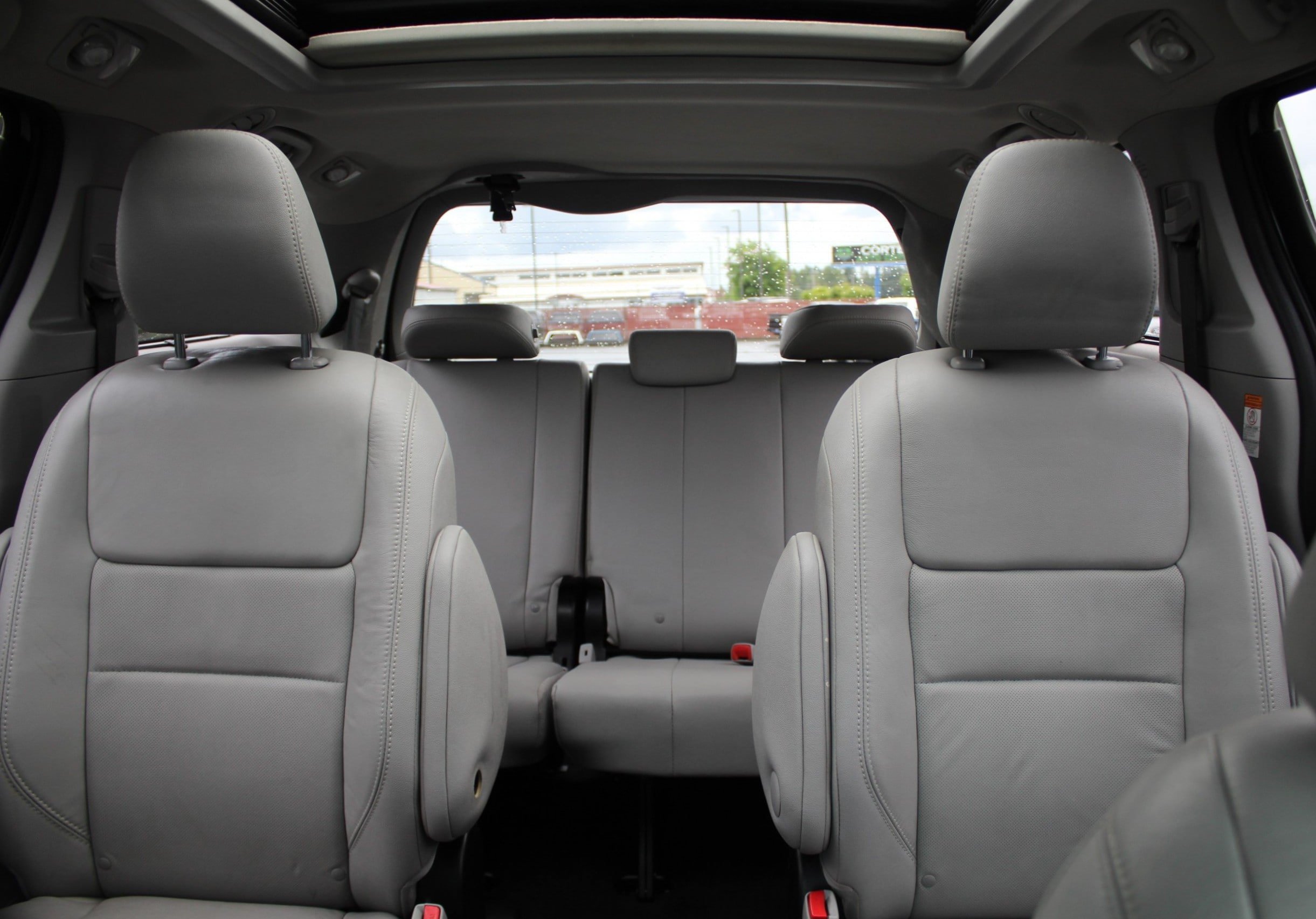 Used 2017 Toyota Sienna Limited AWD/4WD image 43