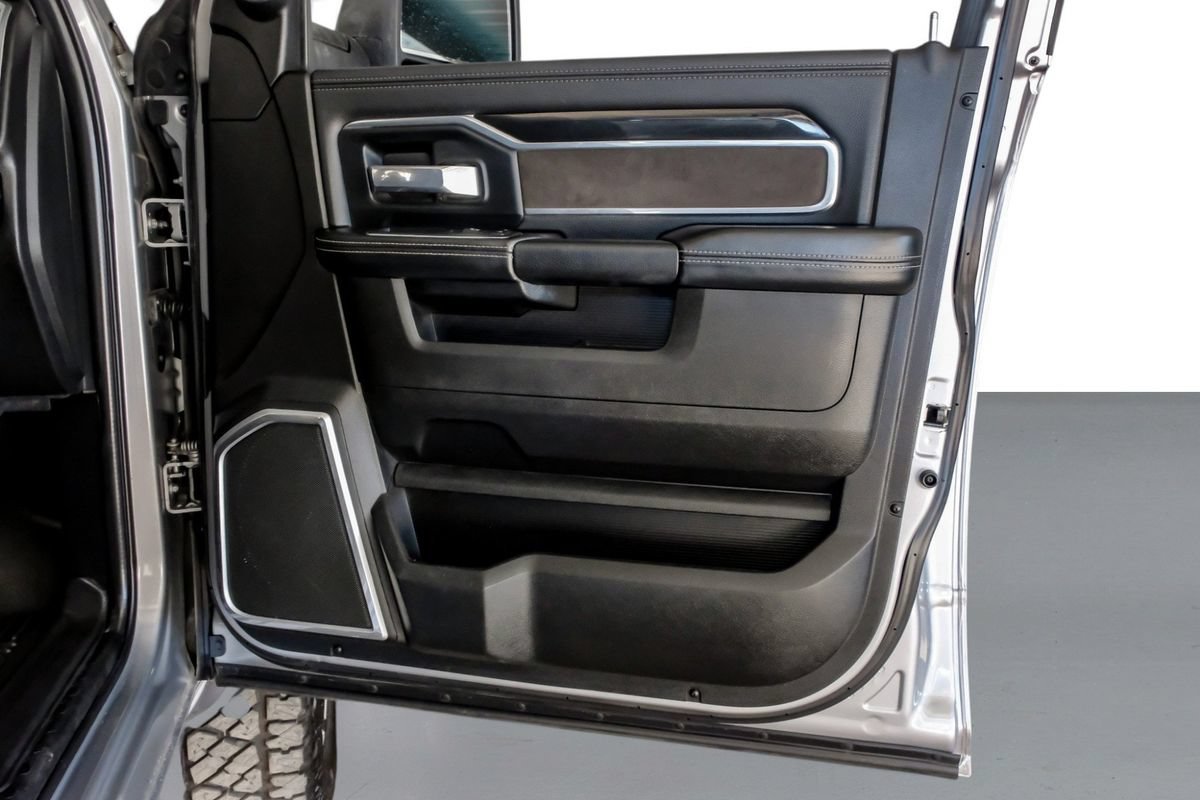 Used 2023 RAM 2500 Laramie AWD/4WD image 43