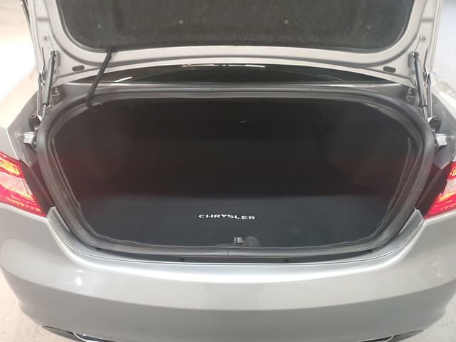 Used 2013 Chrysler 200 Touring FWD image 6