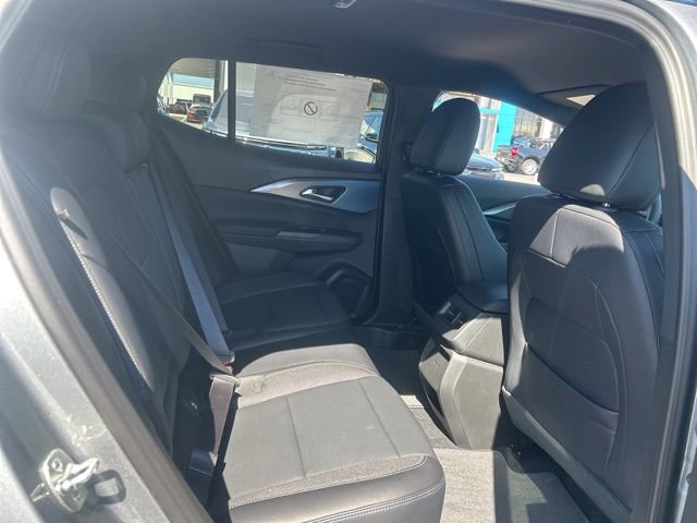 New 2026 Chevrolet Equinox EV LT image 31