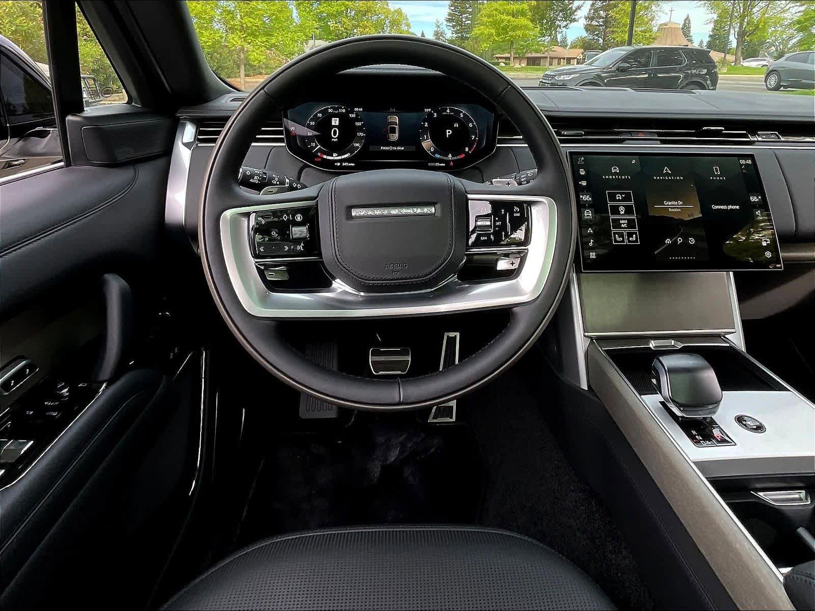 New 2026 Land Rover Range Rover SV AWD/4WD image 15