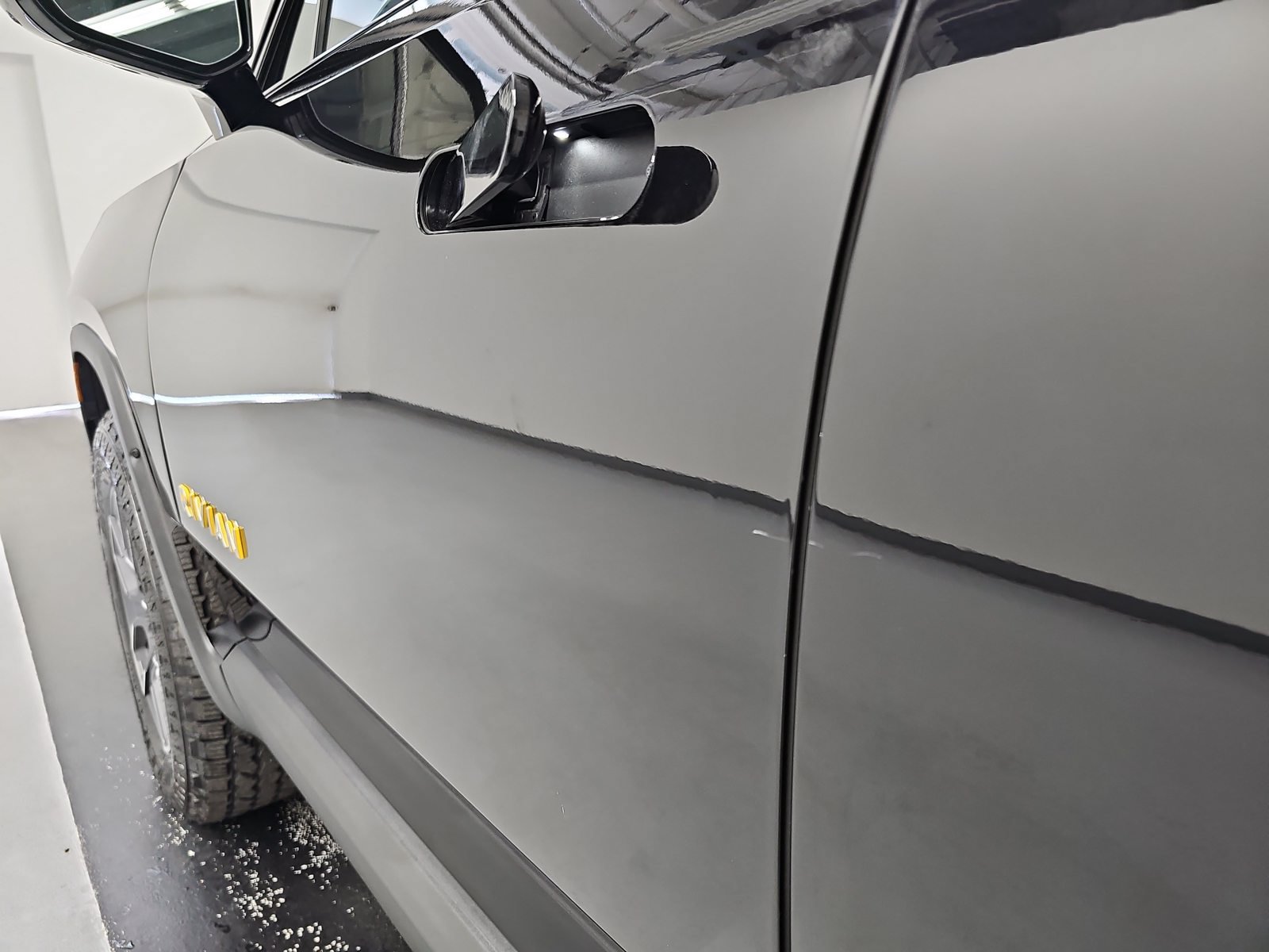 Used 2023 Rivian R1S Adventure Quad AWD/4WD image 35