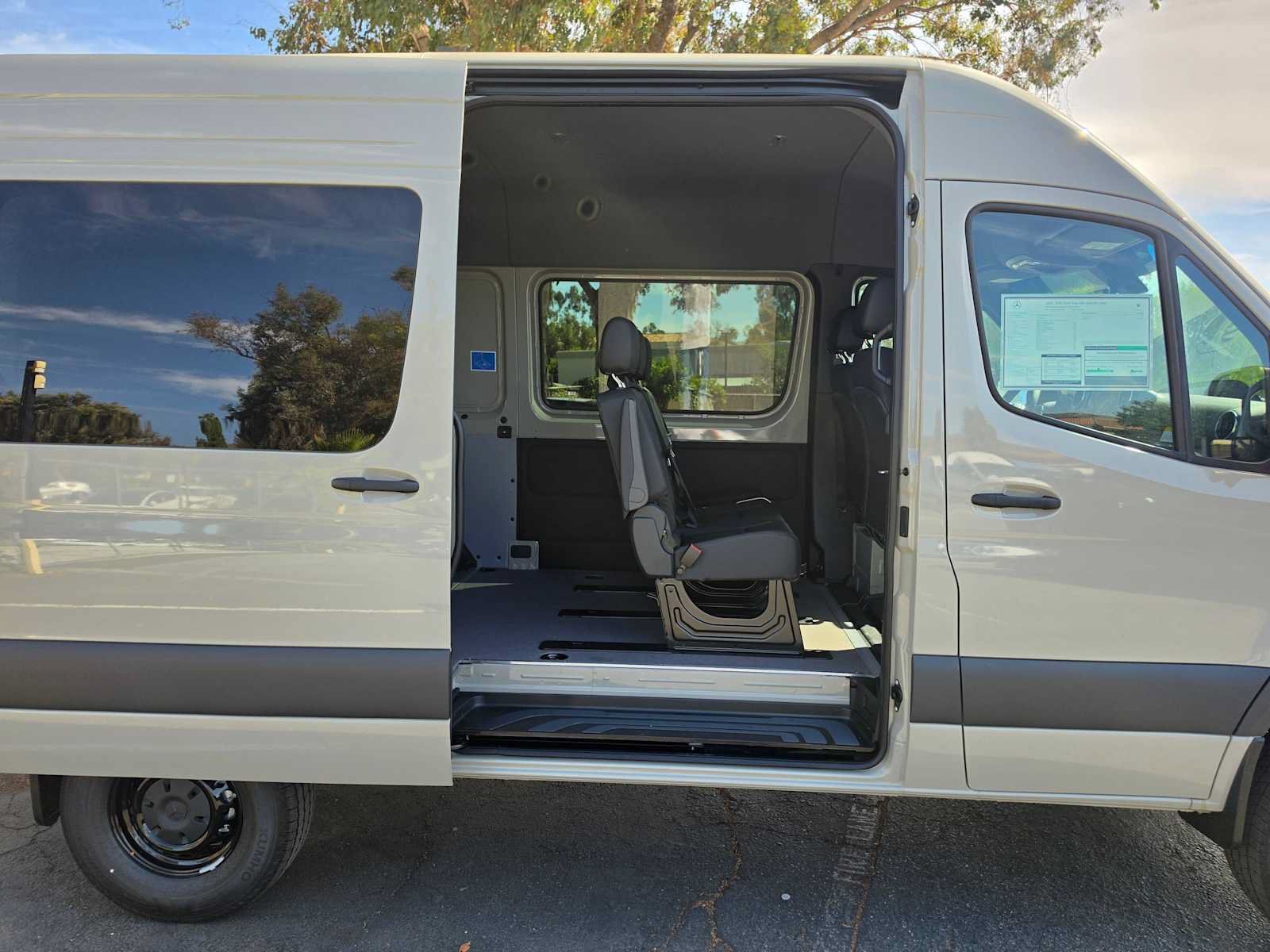 New 2026 Mercedes-Benz Sprinter 2500 image 12
