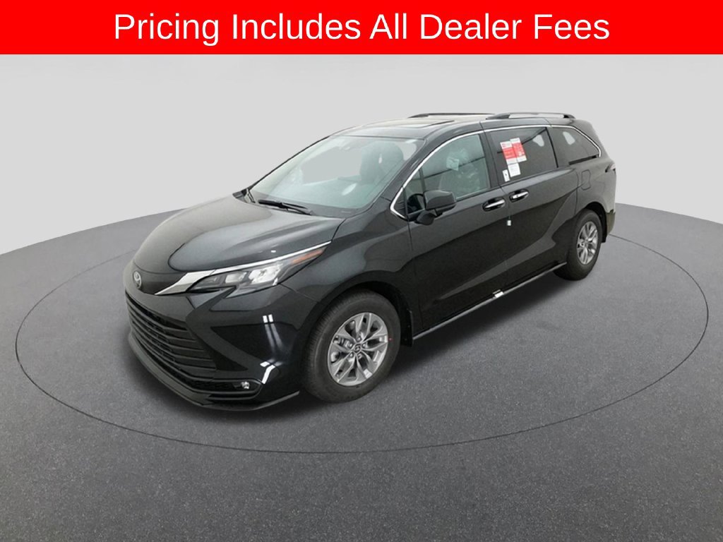 New 2026 Toyota Sienna XLE FWD image 1