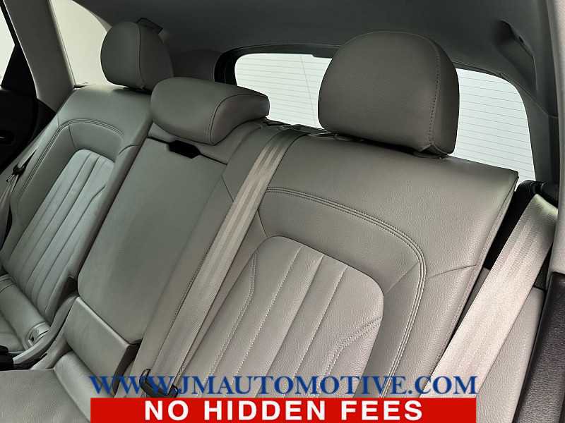 Used 2018 Audi Q5 2.0T Premium Plus w/ Premium Plus Package image 16