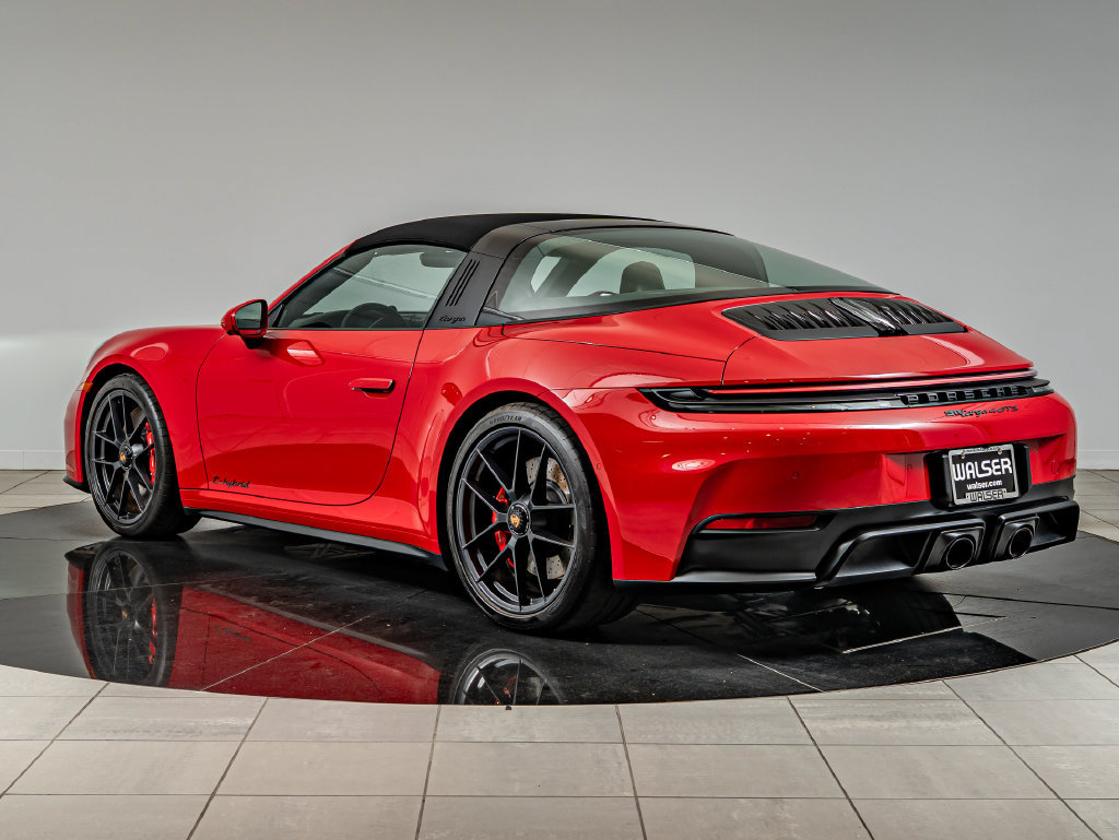 Used 2026 Porsche 911 Targa 4 GTS AWD/4WD image 3