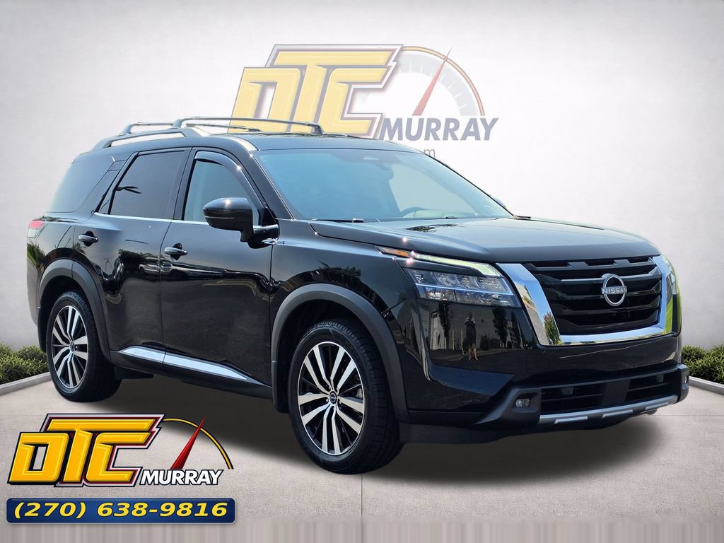 Used 2024 Nissan Pathfinder Platinum w/ Cargo Package