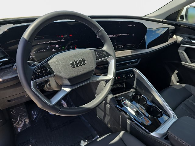 Used 2025 Audi Q5 Premium w/ Convenience Package AWD/4WD image 19