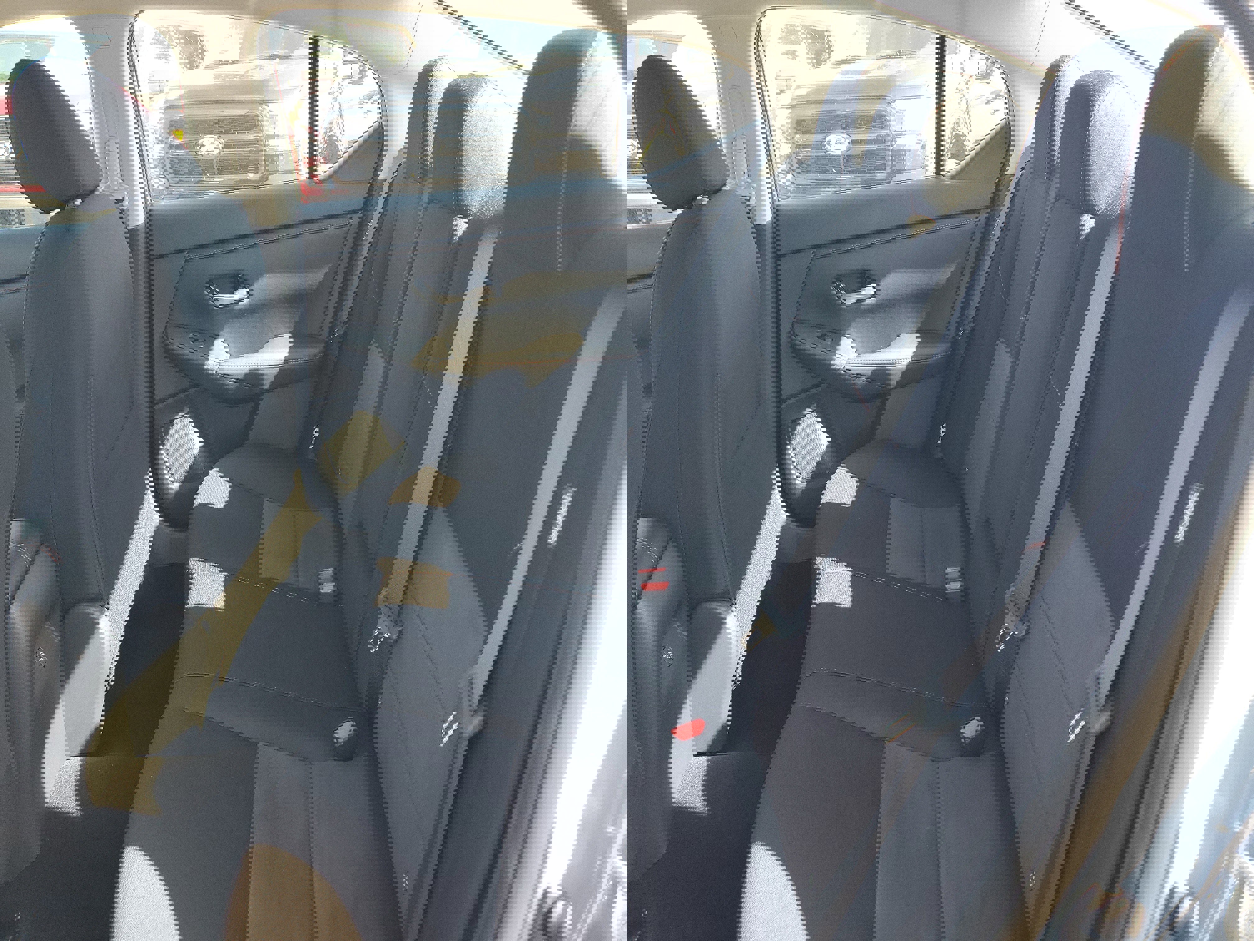 New 2025 Nissan Sentra SR w/ Midnight Edition image 17