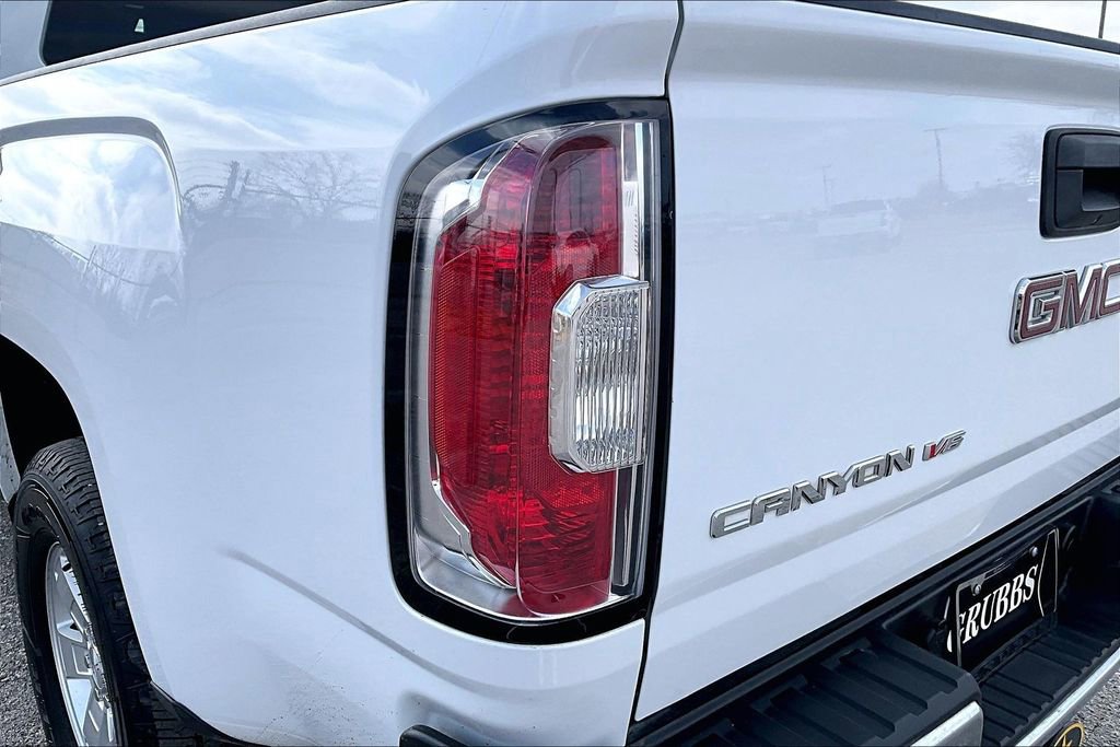Used 2019 GMC Canyon 2WD Crew Cab w/ Convenience Package image 42