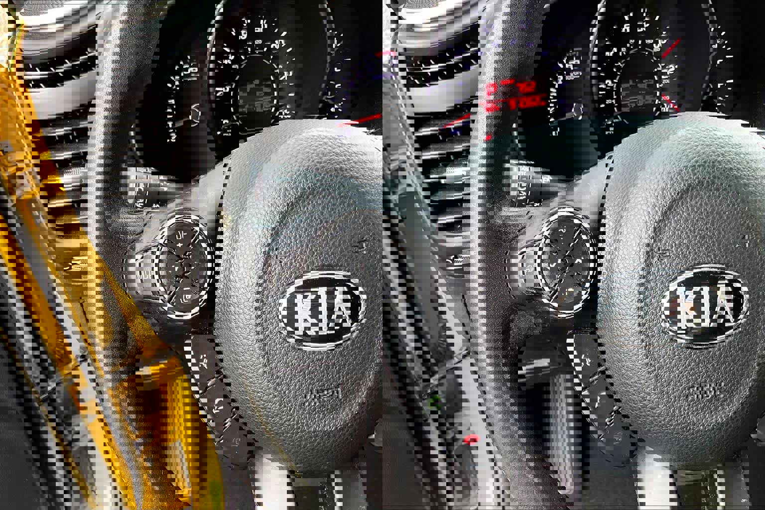 Used 2016 Kia Soul + image 19