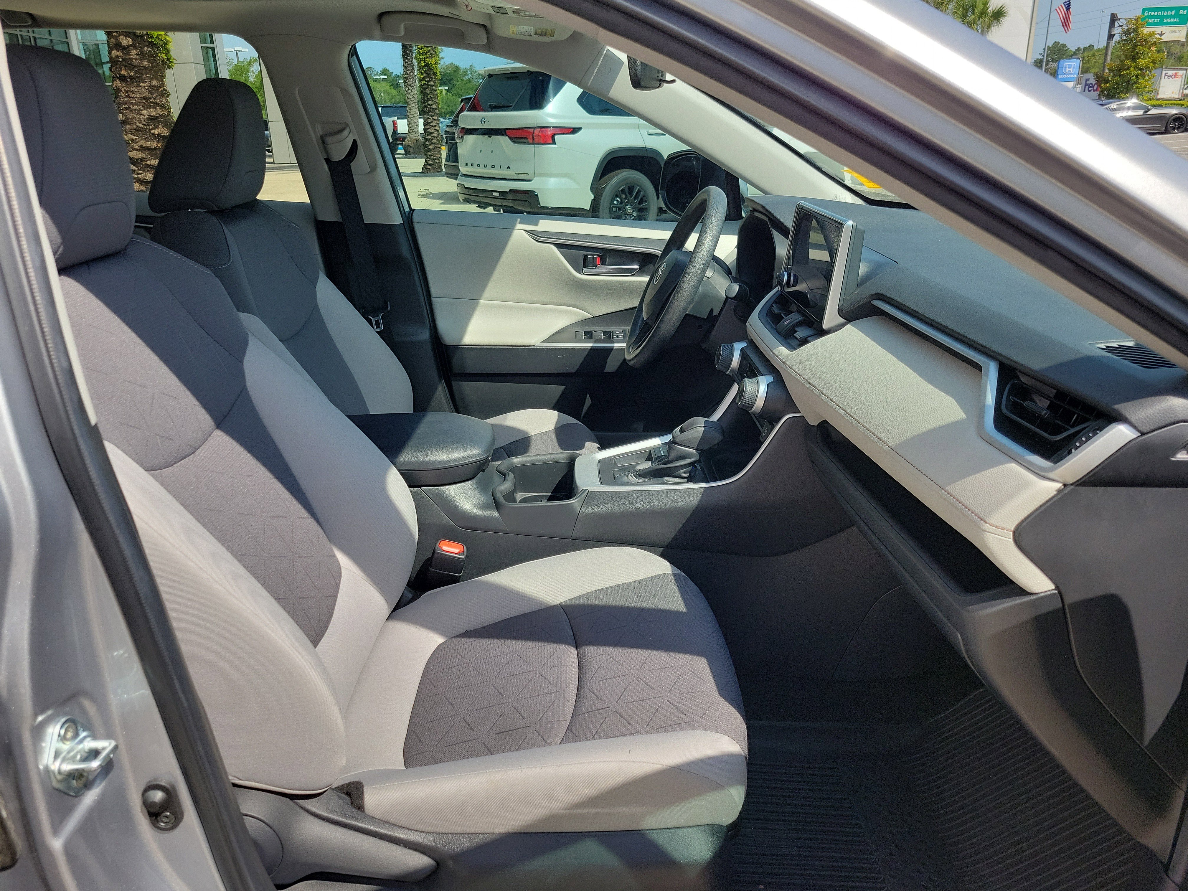 Certified 2023 Toyota RAV4 XLE w/ Convenience Package FWD image 32