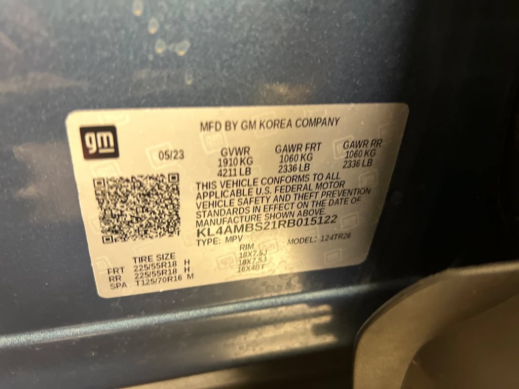 Certified 2024 Buick Encore GX Preferred FWD image 28
