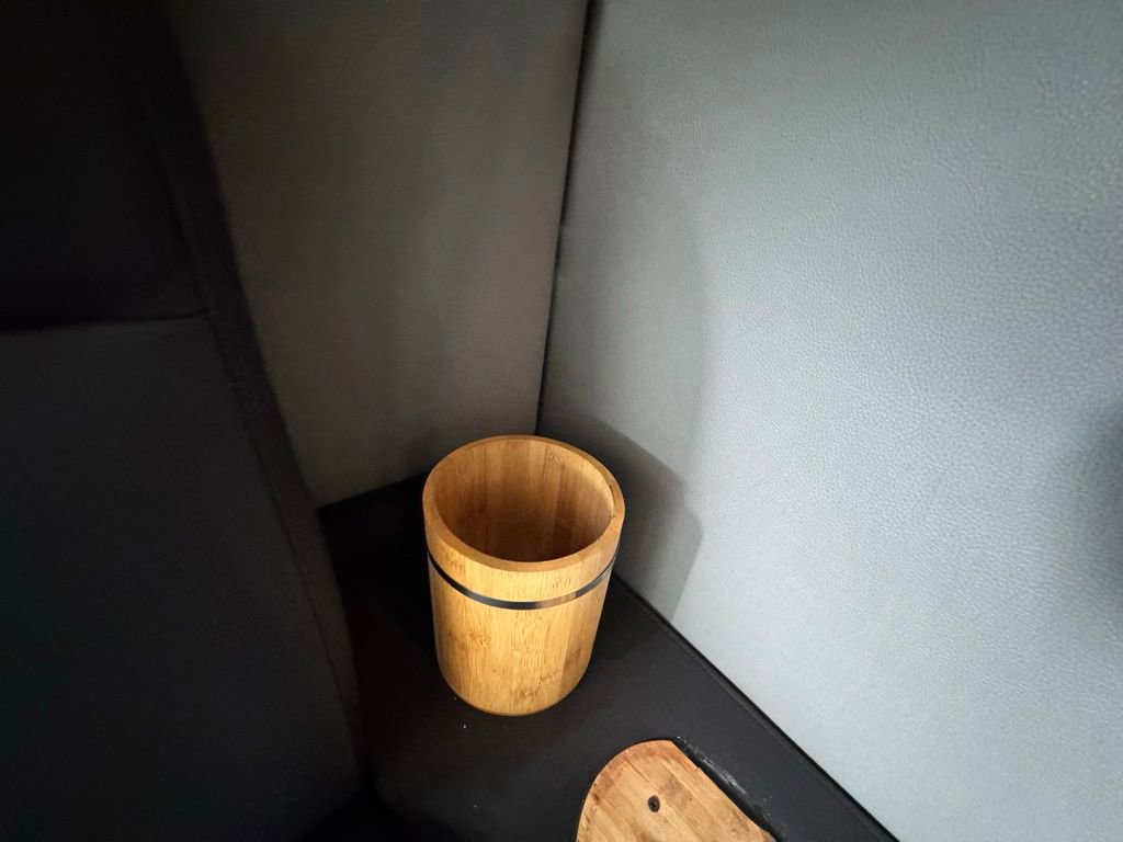 Used 2012 Mercedes-Benz Sprinter 2500 image 40