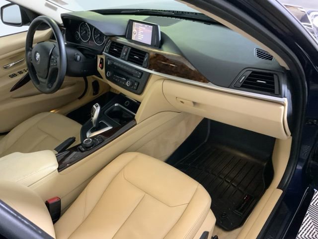 Used 2013 BMW 328i xDrive Sedan AWD/4WD image 32