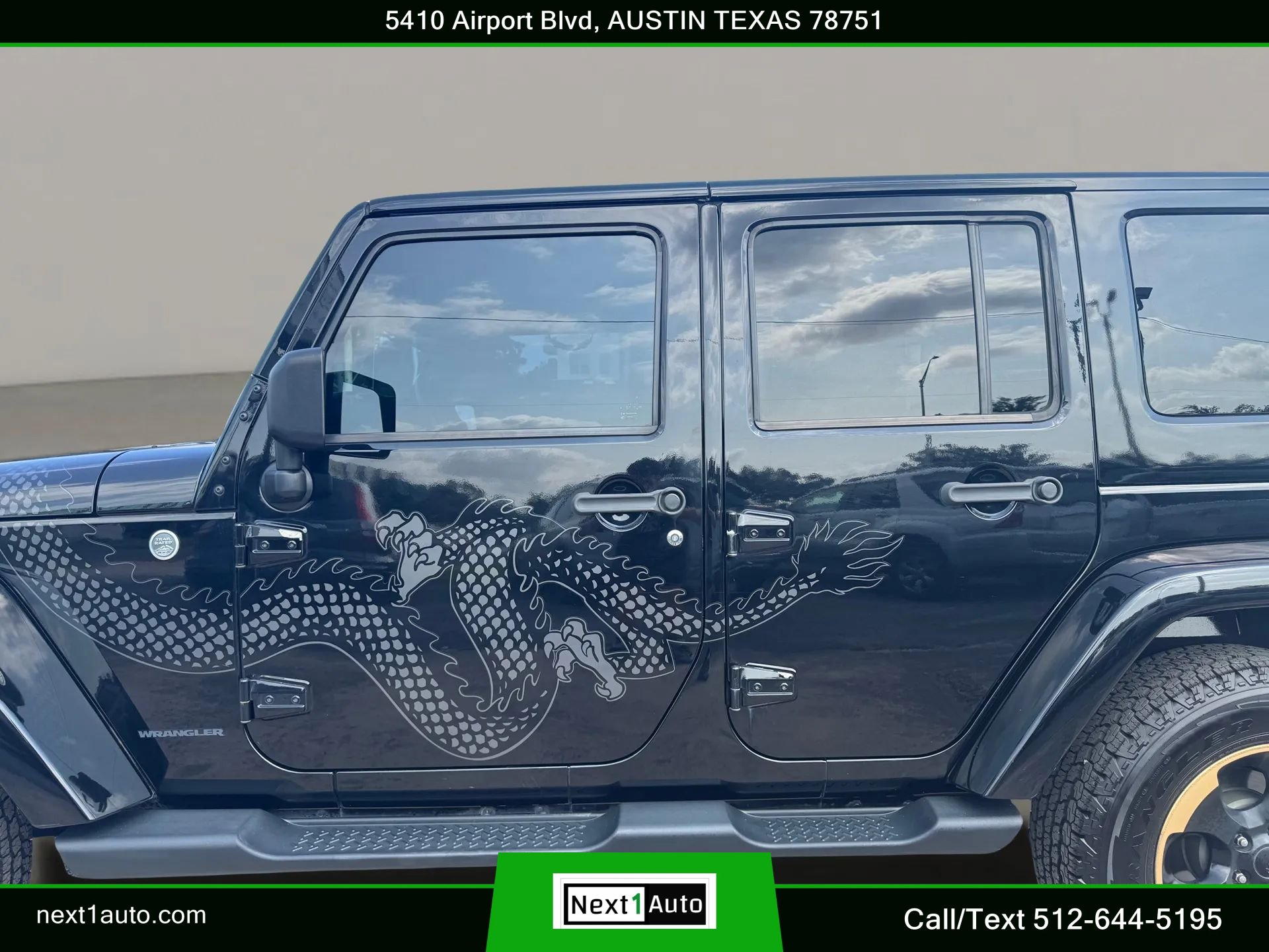 Used 2014 Jeep Wrangler Unlimited Sahara AWD/4WD image 13
