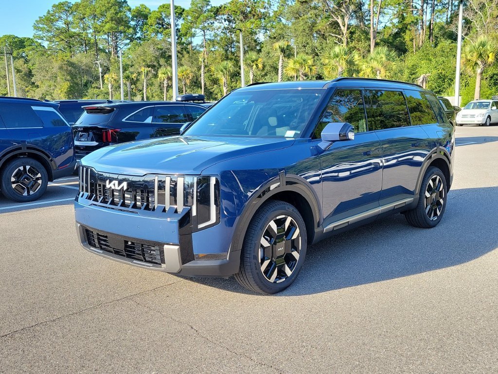 New 2027 Kia Telluride S FWD image 3