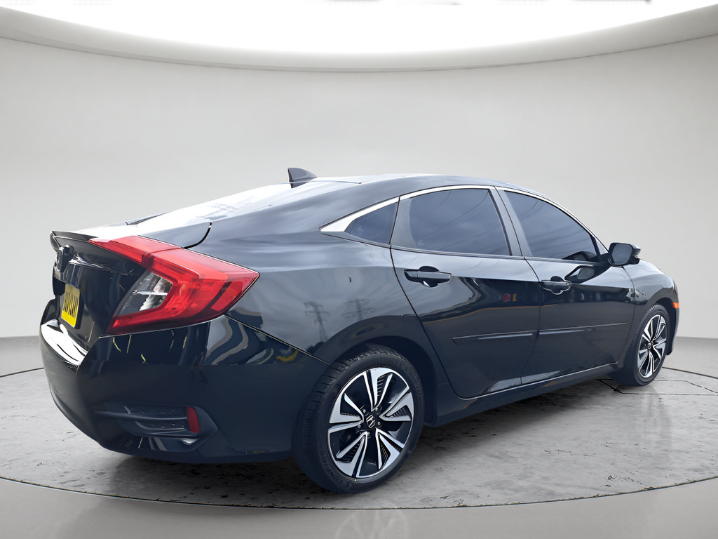 Used 2017 Honda Civic EX-L image 3