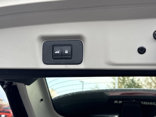 Certified 2024 Nissan Ariya AWD image 16