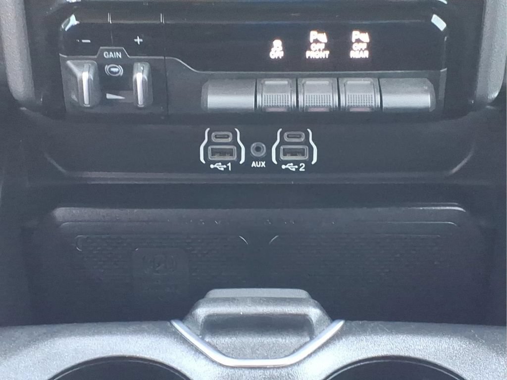 Used 2025 RAM 1500 Laramie w/ Laramie Southwest Edition AWD/4WD image 20
