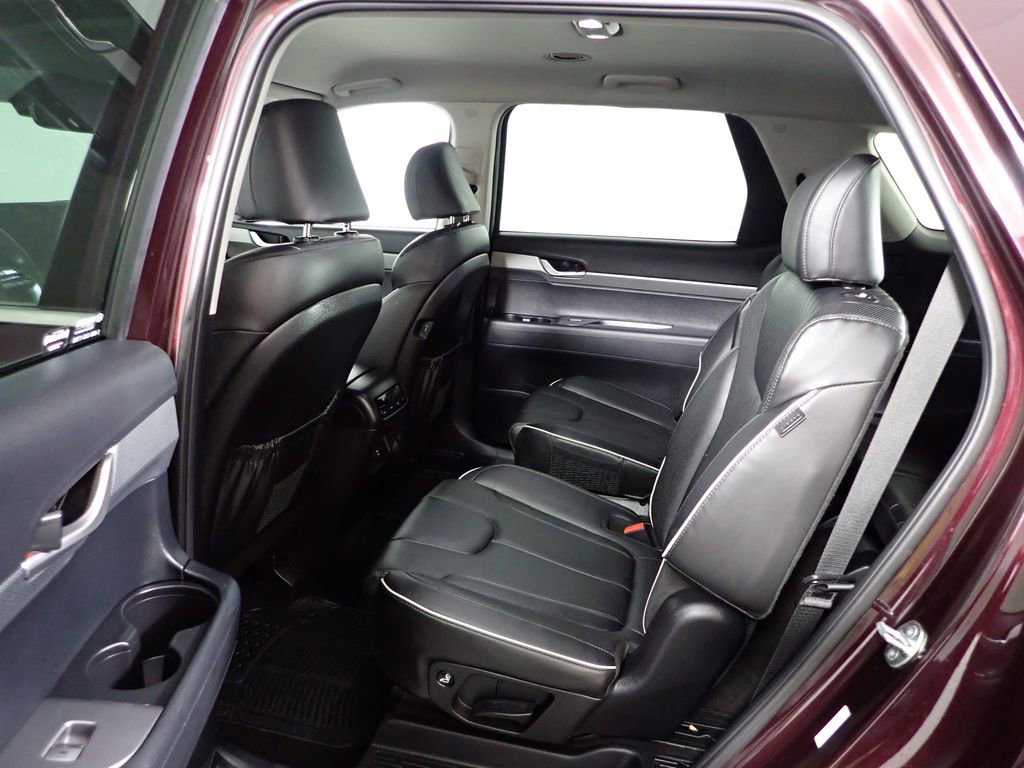 Used 2024 Hyundai Palisade SEL image 32