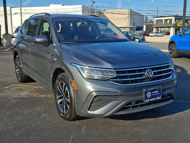 Used 2023 Volkswagen Tiguan S w/ Driver Assistance Package AWD/4WD image 2