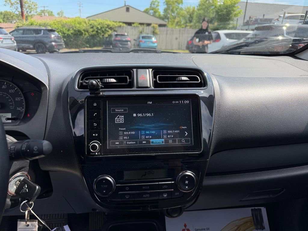 Used 2024 Mitsubishi Mirage G4 Black Edition FWD image 17