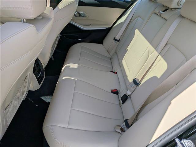 Used 2020 BMW 330i Sedan w/ Convenience Package RWD image 18