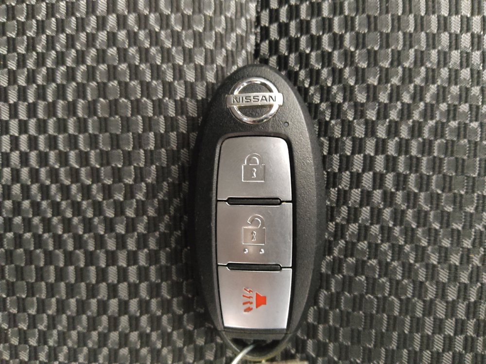 Used 2020 Nissan Rogue Sport SV AWD/4WD image 32