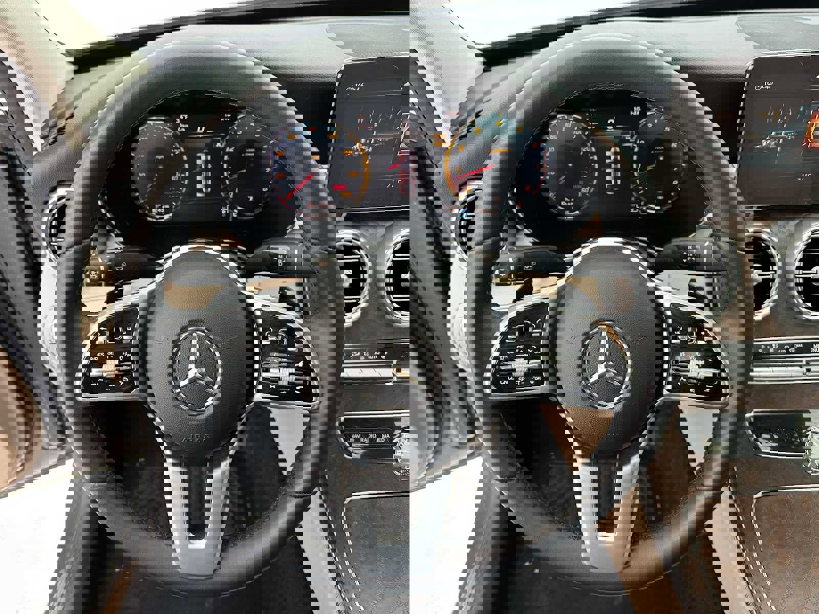 Used 2021 Mercedes-Benz C 300 4MATIC Sedan image 22