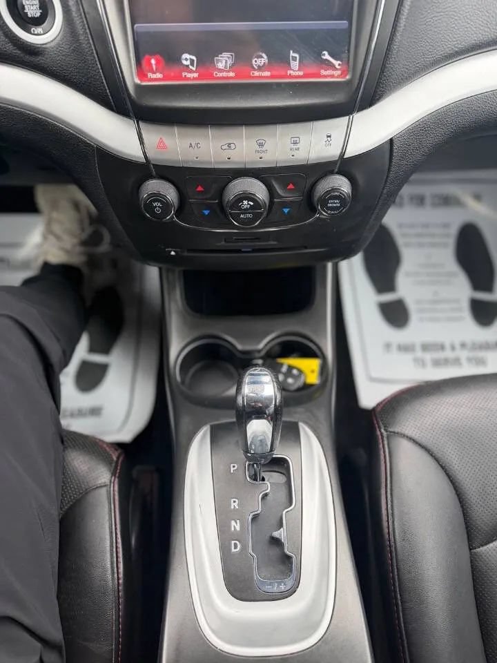 Used 2019 Dodge Journey GT AWD/4WD image 17