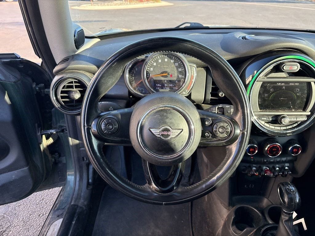 Used 2018 MINI Cooper 2-Door Hardtop FWD image 13