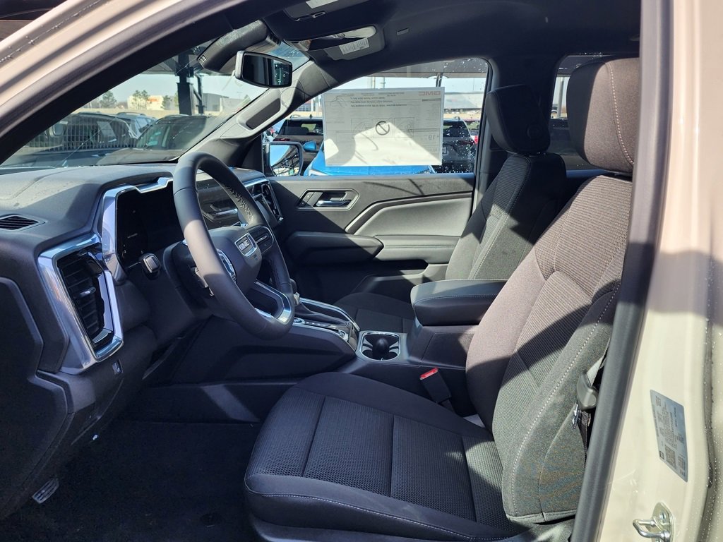 New 2026 GMC Canyon Elevation w/ Convenience Package image 15