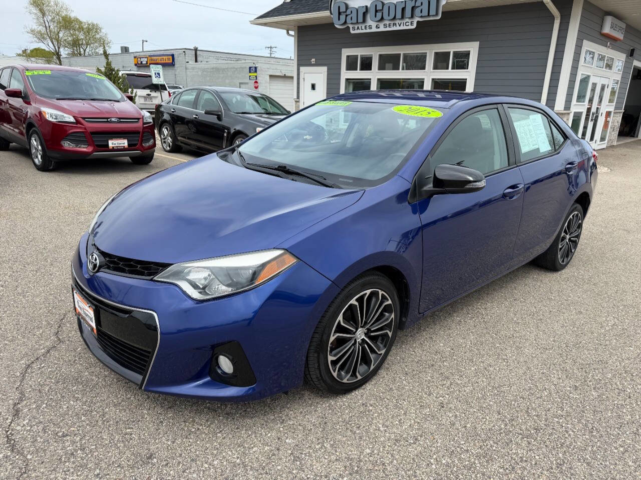 Used 2015 Toyota Corolla S FWD image 1