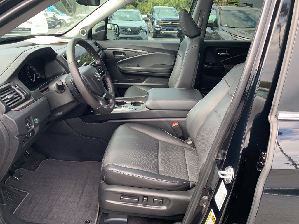 Used 2025 Honda Ridgeline RTL image 9