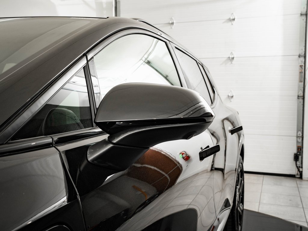 Used 2025 Chevrolet Equinox EV RS image 17