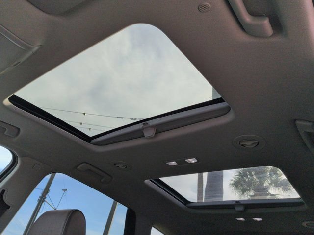 Used 2018 Buick Enclave Avenir w/ Trailering Package FWD image 20