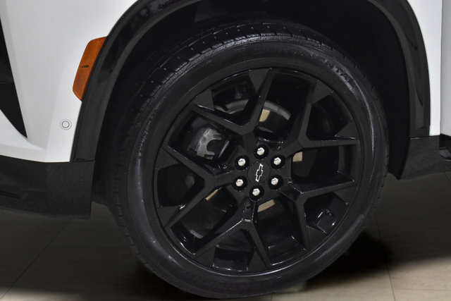 Used 2024 Chevrolet Traverse RS w/ LPO, Floor Liner Package AWD/4WD image 38