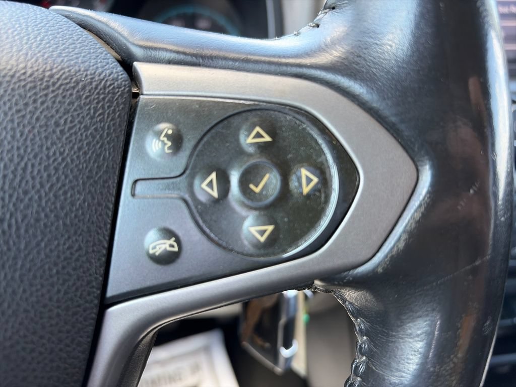 Used 2018 Chevrolet Colorado Z71 AWD/4WD image 12