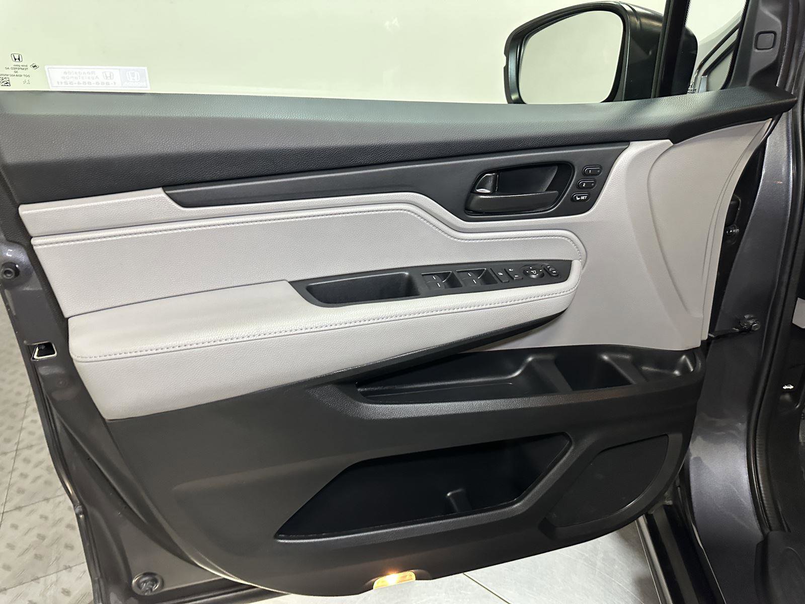 Certified 2023 Honda Odyssey EX-L image 20